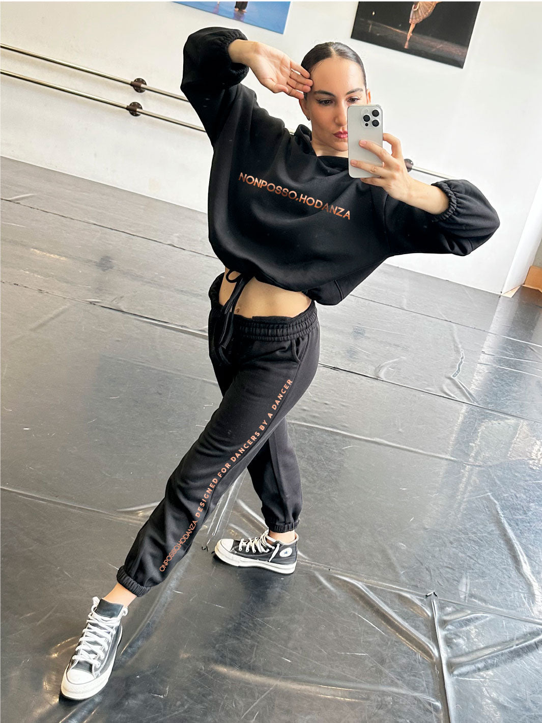FELPA CROPPED OVERSIZE - BLACK - Non Posso, Ho Danza.
