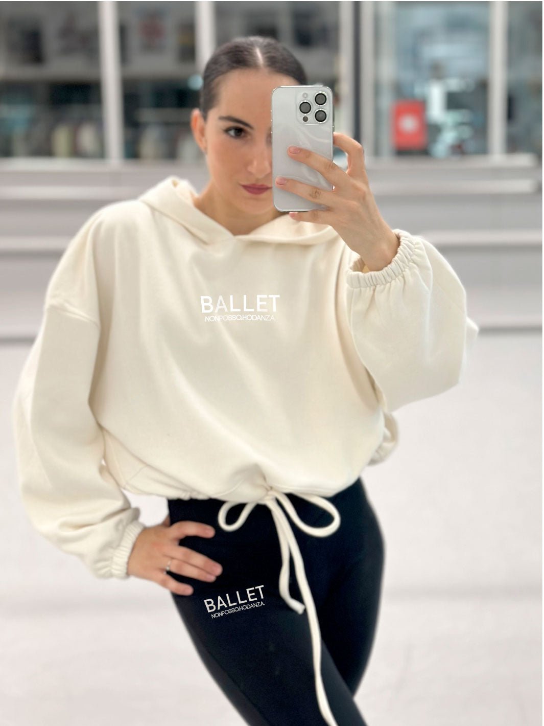 FELPA CROPPED OVERSIZE - NATURAL - Non Posso, Ho Danza.