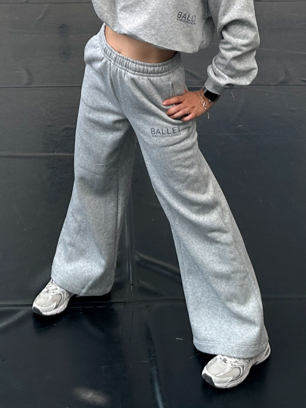 TUTA COMPLETA BALOON GRIGIO MELANGE PERSONALIZZABILE CON PANT WIDE LEG • NEW IN 2026 - Non Posso, Ho Danza.